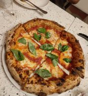 Pizza Ghitina (Pizzeria Giolina, Milano)