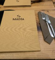 Dettaglio interni (pizzeria Madia, Salerno)