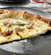 Spicchio Pizza Carbonara (Pizzeria IQuintili, Roma)