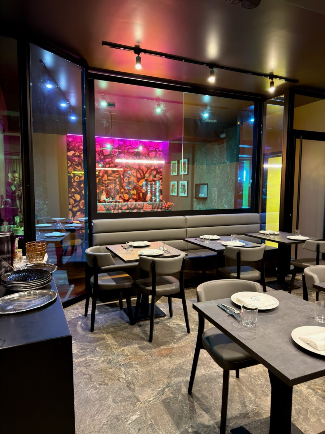 Interno - saletta privata (pizzeria Seu Pizza, Roma)