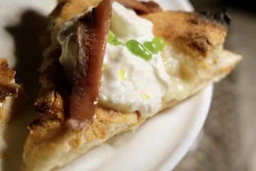 Alici e burrata (Pizzeria Meunier, Corciano, Perugia)