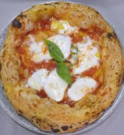 Margherita (Pizzeria La Spiga, Pignataro Maggiore, Caserta)
