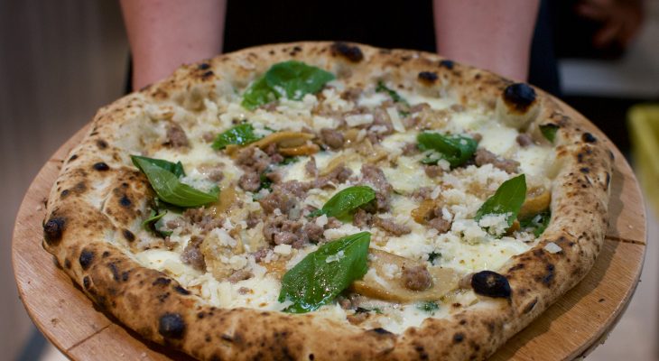 Porcini e salsiccia (Pizzeria Marghe, P.ta Romana M3, Milano)