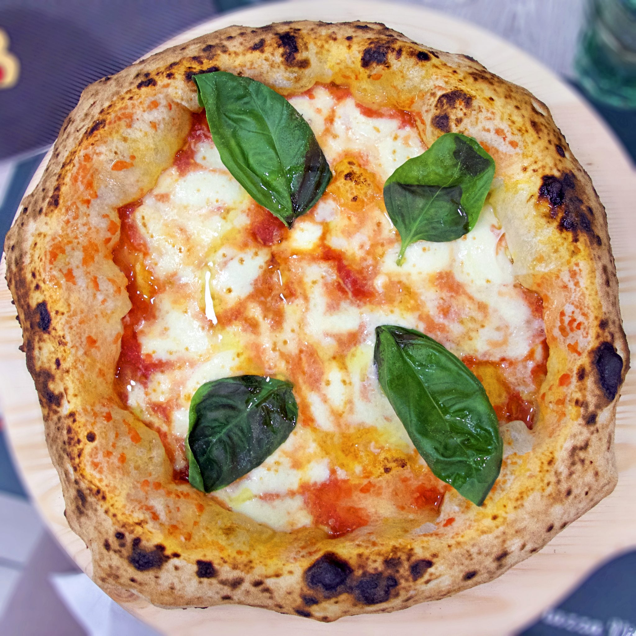 Le migliori pizzerie di Napoli dove mangiare un'ottima Pizza Garage