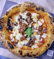 Pizza2 (Pizzeria Casa Giglio Pizze d'Autore, Acerra, Napoli)
