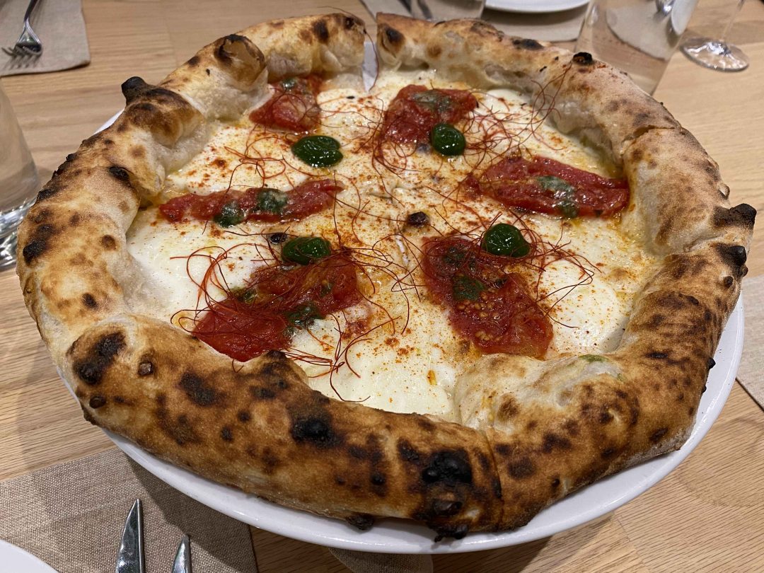 Pizza Paprika amore e fantasia (Pizzeria La Bolla Caserta)