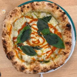 Provola e pepe (pizzeria La Bolla, Caserta)