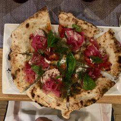 Pizza Tonno e Cipolla 2.0 (Fuoco Matto, Firenze)