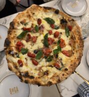 Provola e pepe (pizzeria Biga Moscova, Milano)
