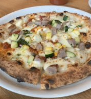 Pizza zucchine salsiccia (Pizzeria L'oro di Napoli, Kagoshima)