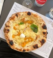 Pizza Oro di Napoli (Pizzeria I Quintili, Napoli)
