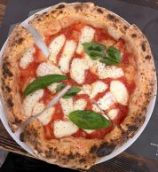 Provola e pepe (Pizzeria P, Lissone, Monza)