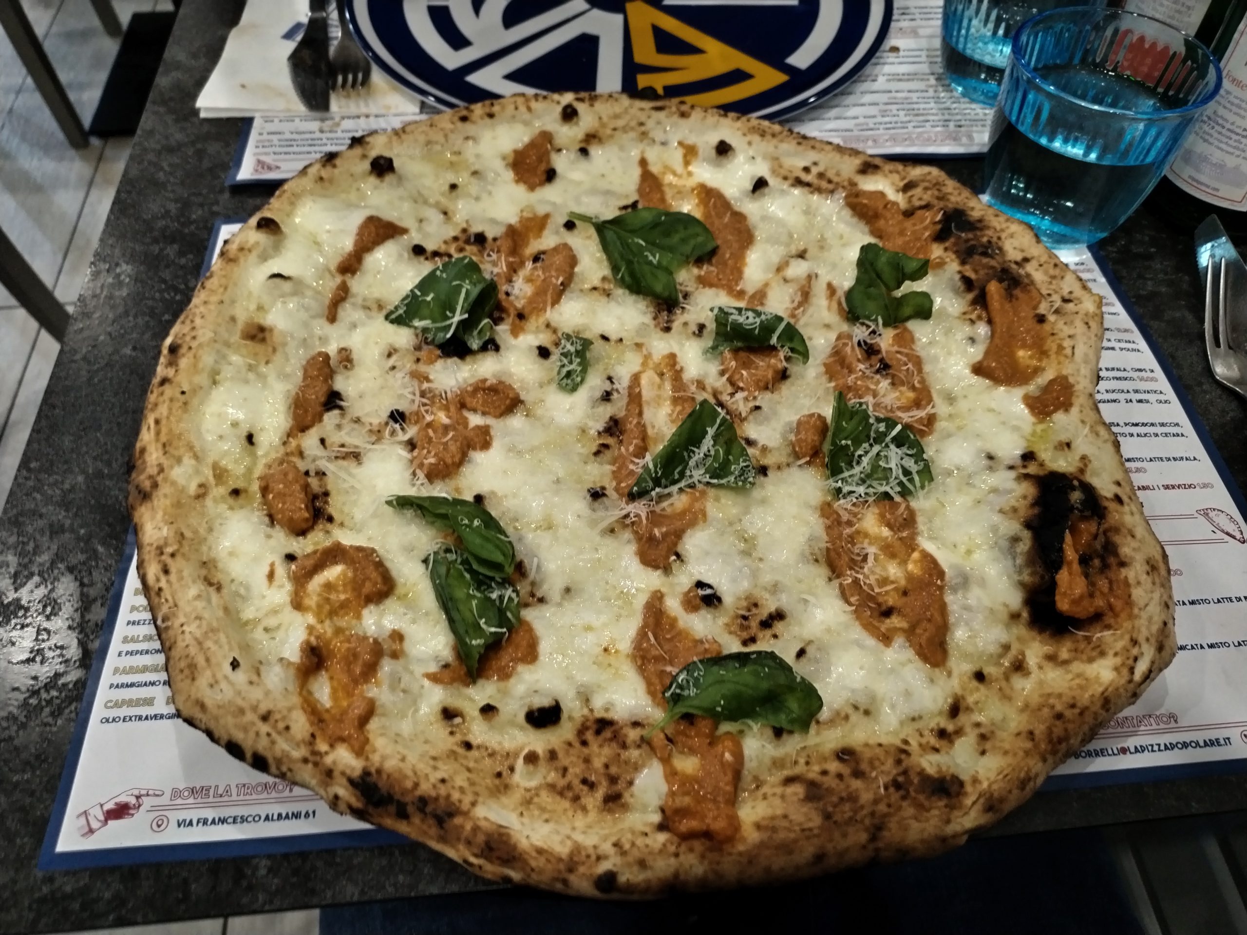 Fiordilatte e crema di parmigiana (La Pizza Popolare)
