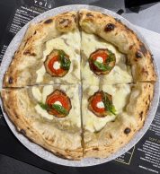 Pizza Normalissima (Pizzeria Volù, Catania)