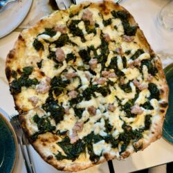 Salsiccia e Friarielli (Pizzeria Bro di Ciro e Antonio Tutino, Napoli)