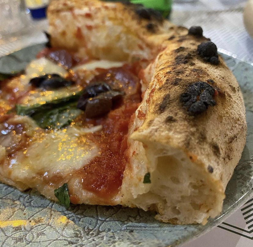 Dettaglio Pizza Carabiniera (Pizzeria Casa Cavalieri, Caserta)