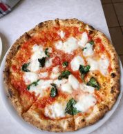 Margherita (pizzeria e trattoria O.G.O, Osaka)