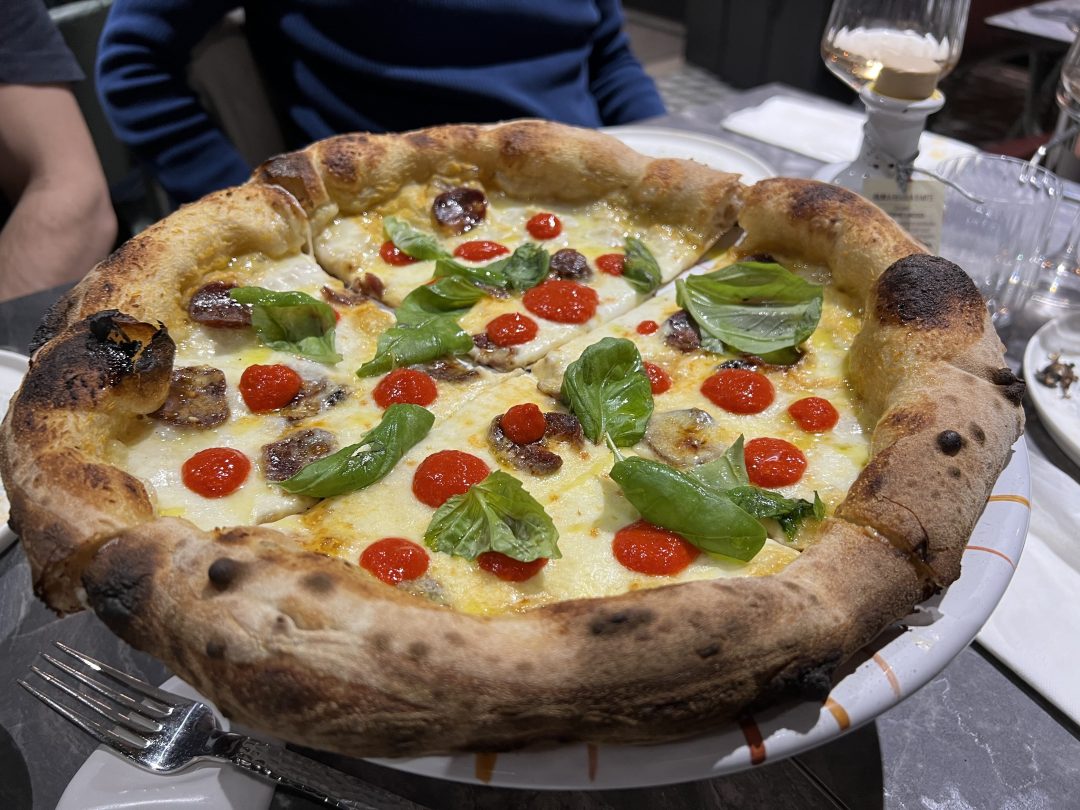Pizza Fuoco (Pizzeria Materia, Milano)