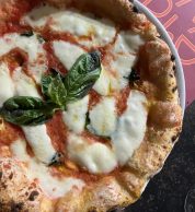 Pizza Margherita (L'isola di Gennaro Esposito, Milano)