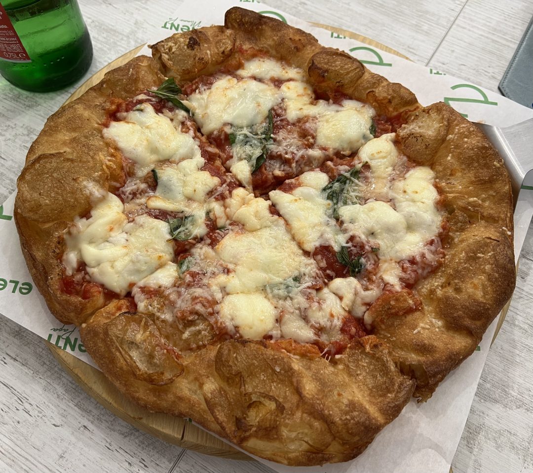 Margherita crunch 3 (Pizzeria Elementi di Mimmo Papa, Caserta)