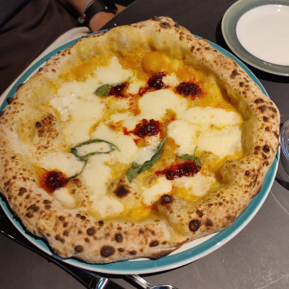 Pizza Terra a Confine (Pizzeria Modus, Milano)