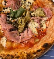 dettaglio 2 Pizza capricciosa (Pizzeria 081, Melegnano)