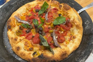 81047 Pizza nel Ruoto (Pizzeria Doro Gourmet)