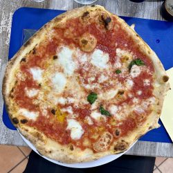 Margherita (Pizzeria Tutino dal 1935, Napoli)