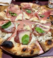 Federico Guardascione - il colmo del pizzaiolo, Napoli