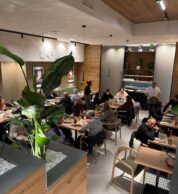 Interno (pizzeria Raf Bonetta, Napoli)