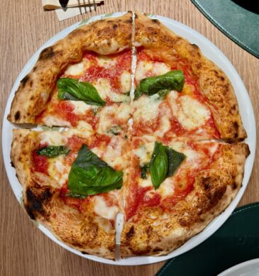 Margherita (pizzeria Raf Bonetta, Napoli)