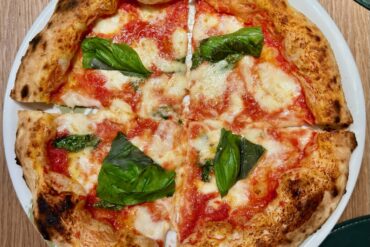 Margherita (pizzeria Raf Bonetta, Napoli)