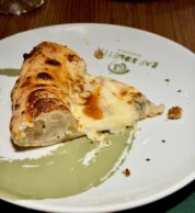 4 formaggi (pizzeria Raf Bonetta, Napoli)