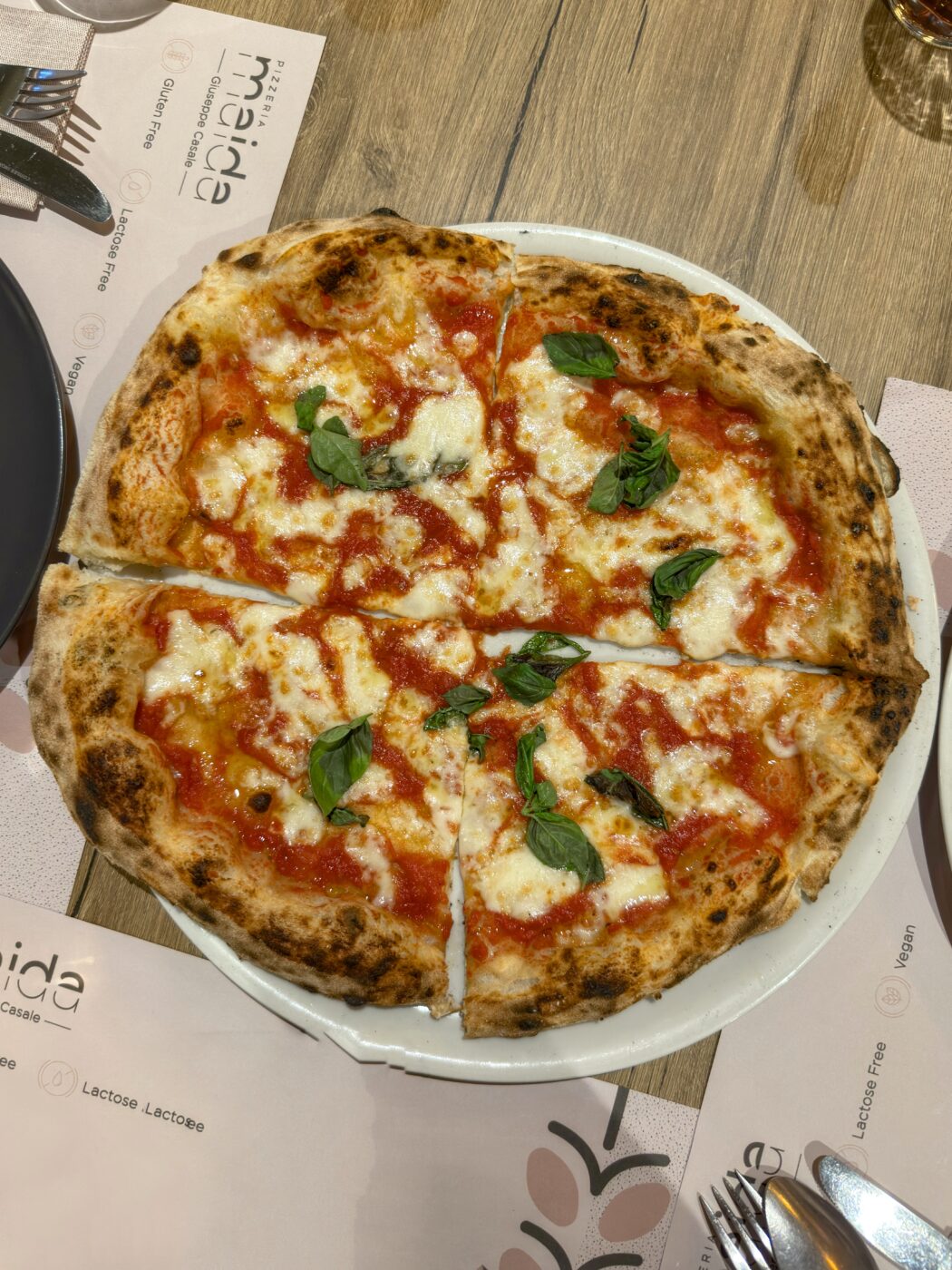 Margherita (Pizzeria Maida di Giuseppe Casale, San Prisco, Caserta)