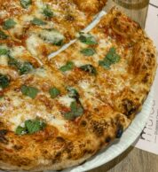 Provola e Pepe (Pizzeria Maida di Giuseppe Casale, San Prisco, Caserta)