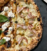 Pizza (Maruzzella Ristorante e Pizzeria,Fondi)