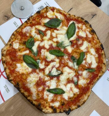 Margherita (Ué mammà Pizzeria, Acerra, Napoli)