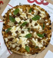 Pizza Ué Mammà (Ué mammà Pizzeria, Acerra, Napoli)