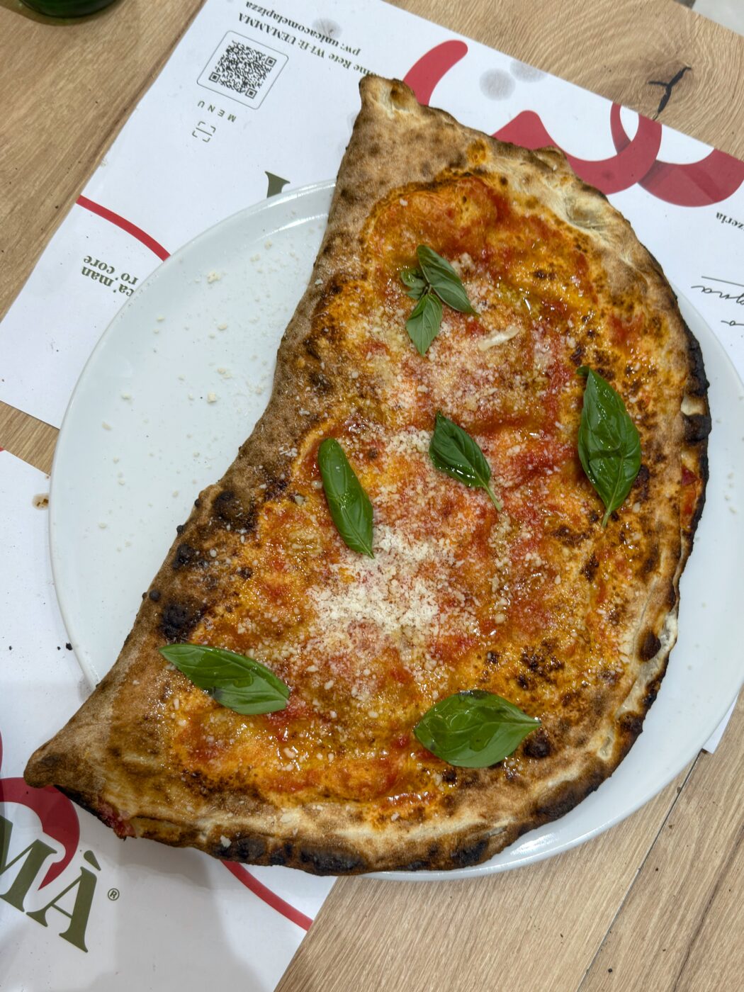 Ripieno Classico (Ué mammà Pizzeria, Acerra, Napoli)