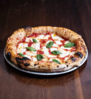 Margherita (pizzeria Avalon, Ancona)