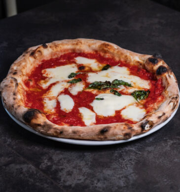 Margherita (pizzeria Cavò lievitati e Distillati)