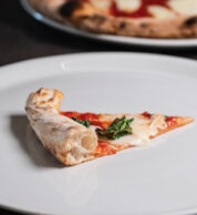 Margherita (pizzeria Cavò lievitati e Distillati)