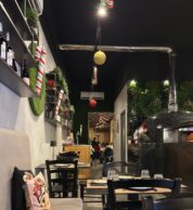 Locale (pizzeria Napulè, Catania)