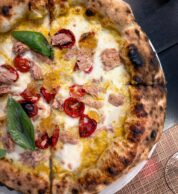 Tonno (pizzeria Napulè, Catania)