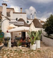 Esterno (pizzeria Sintesi, Alberobello)