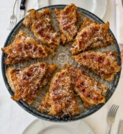 Amatriciana Gialla (pizzeria La Taverna dei corsari, Montopoli di Sabina)