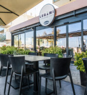 Esterno (pizzeria Legàmi, Senigallia)