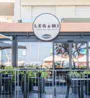 Esterno (pizzeria Legàmi, Senigallia)