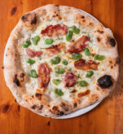 La pecora rosa (pizzeria Mezzometro, Senigallia)