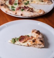 La pecora rosa (pizzeria Mezzometro, Senigallia)